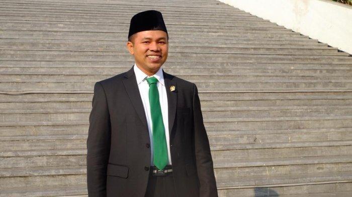 Profil Gubernur Abdul Wahid
