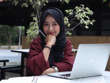 Apa Saja 6 Peluang Bisnis Online Terbaik untuk Mahasiswa? Ini Jawabannya agar Cepat Wirausaha Digital!