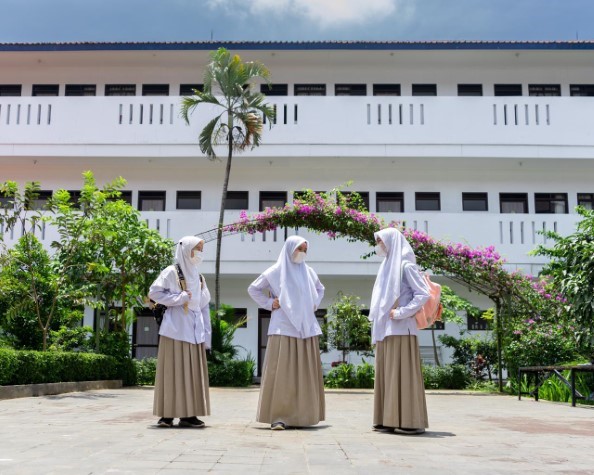 4 Budaya Pesantren yang Masih Familiar Hingga Sekarang
