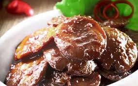 Semur Jengkol: Kenikmatan dan Sejarah di Setiap Gigitan