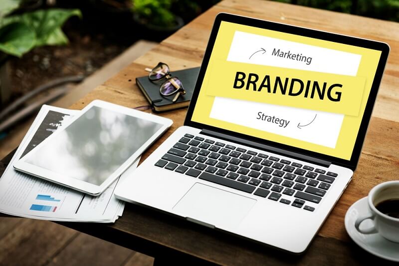 Mengoptimalkan Website dan SEO untuk Memperkuat Brand Image Perusahaan