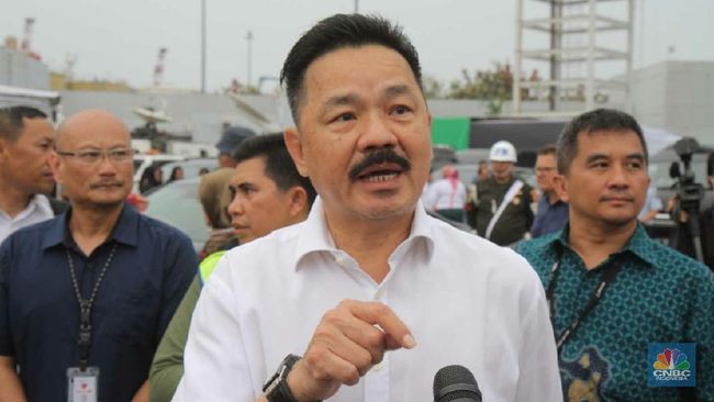 Profil Inspiratif Rusdi Kirana: Jejak Karier dan Dedikasi di Daerah Pemilihan Jawa Timur VIII
