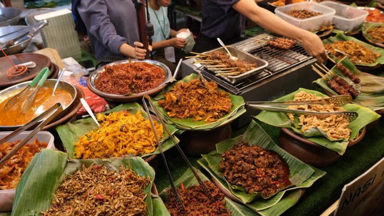 Meningkatkan Penjualan Melalui Promosi di Sosmed Usaha Makanan Rumahan Bersama Rajakomen.com