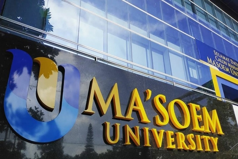 Kuliah Online di Era New Normal: Adaptasi Universitas Bandung