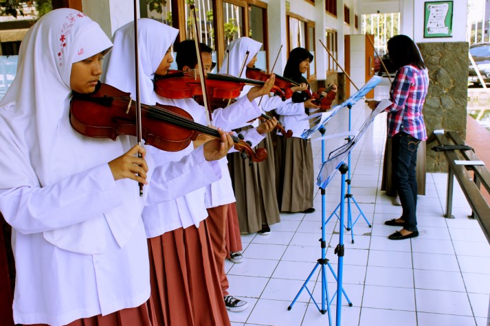 Peran Guru Pembimbing dalam Program Tahfidz Quran di SMA Islam Al Masoem