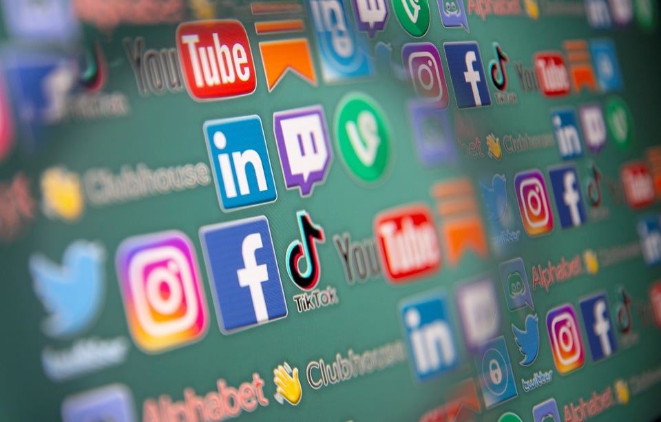 Panduan Memilih Platform Media Sosial Sesuai Target Audiens