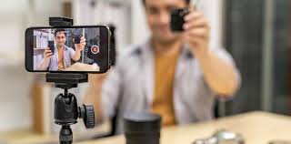Apakah menjadi Youtuber Bisa Diandalkan untuk Menjadi Profesi?
