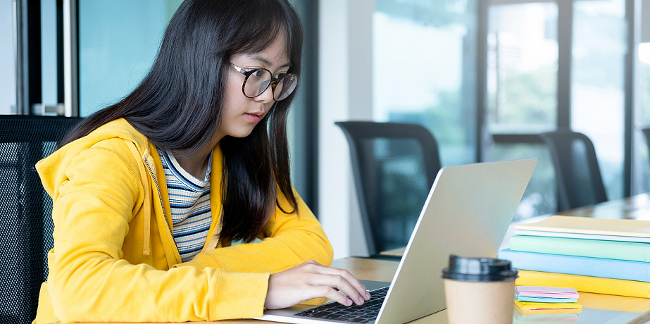 Kumpulan Contoh Soal Utul UGM 2026 Beserta Tips Mengerjakannya